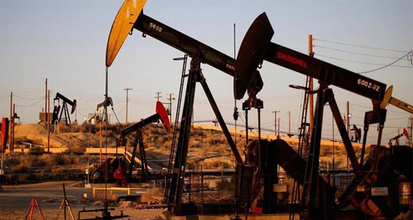 مفاجآت غير متوقعة!! موجة ارتفاع جديدة تضرب سوق النفط قبل بيان الإدارة الأمريكية للطاقة